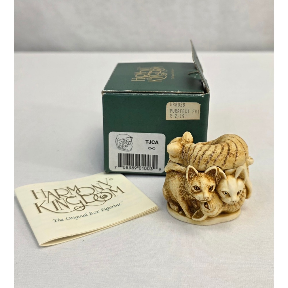 Harmony Kingdom Purrfect Friends Cat Box Figurine Peter Calvesbert HRB028